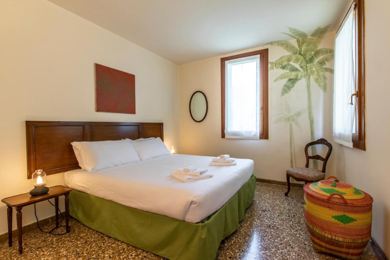 Riva De Biasio Charming Apartment Venedig Exteriör bild